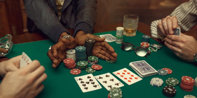 Hiểu được luật chơi Poker FB88 để đến gần hơn với chiến thắng